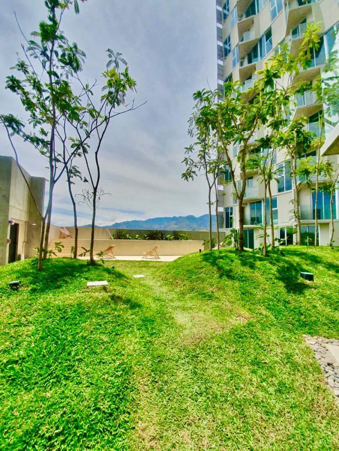 Comodo Y Elegante Apartamento En Fabuloso Condo! ซานโฮเซ ภายนอก รูปภาพ