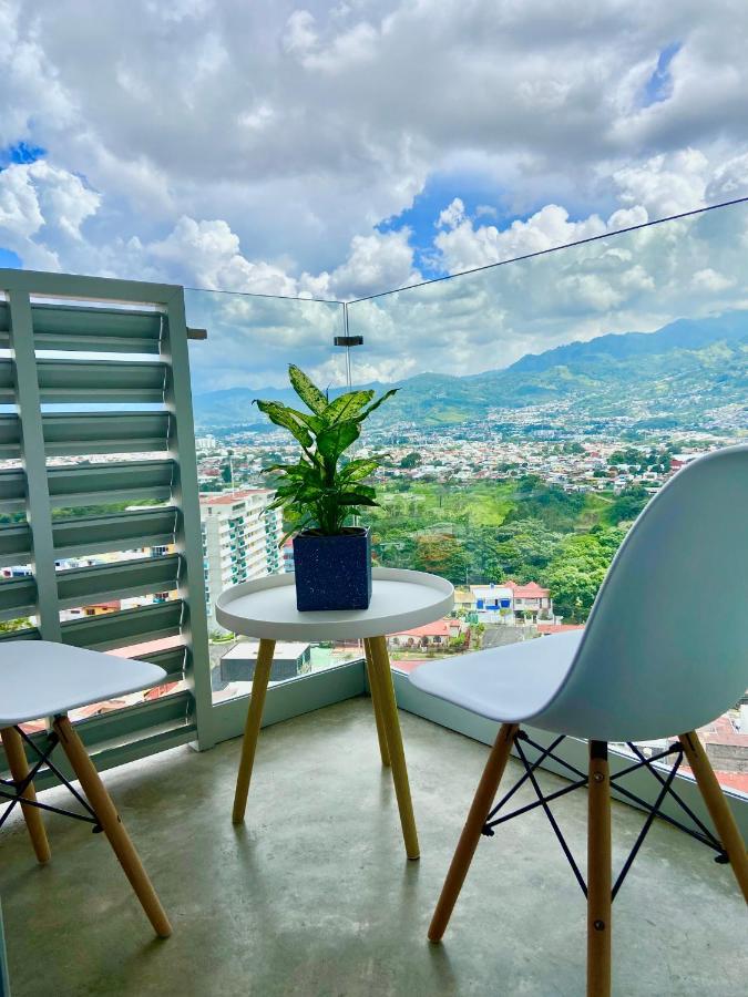 Comodo Y Elegante Apartamento En Fabuloso Condo! ซานโฮเซ ภายนอก รูปภาพ