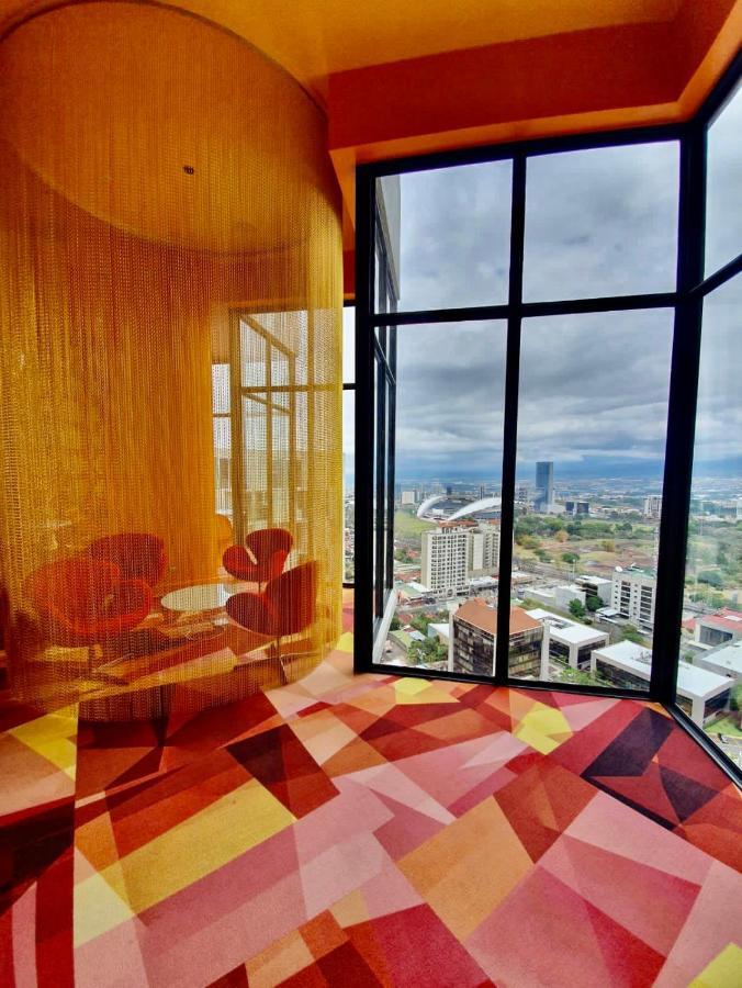 Comodo Y Elegante Apartamento En Fabuloso Condo! ซานโฮเซ ภายนอก รูปภาพ
